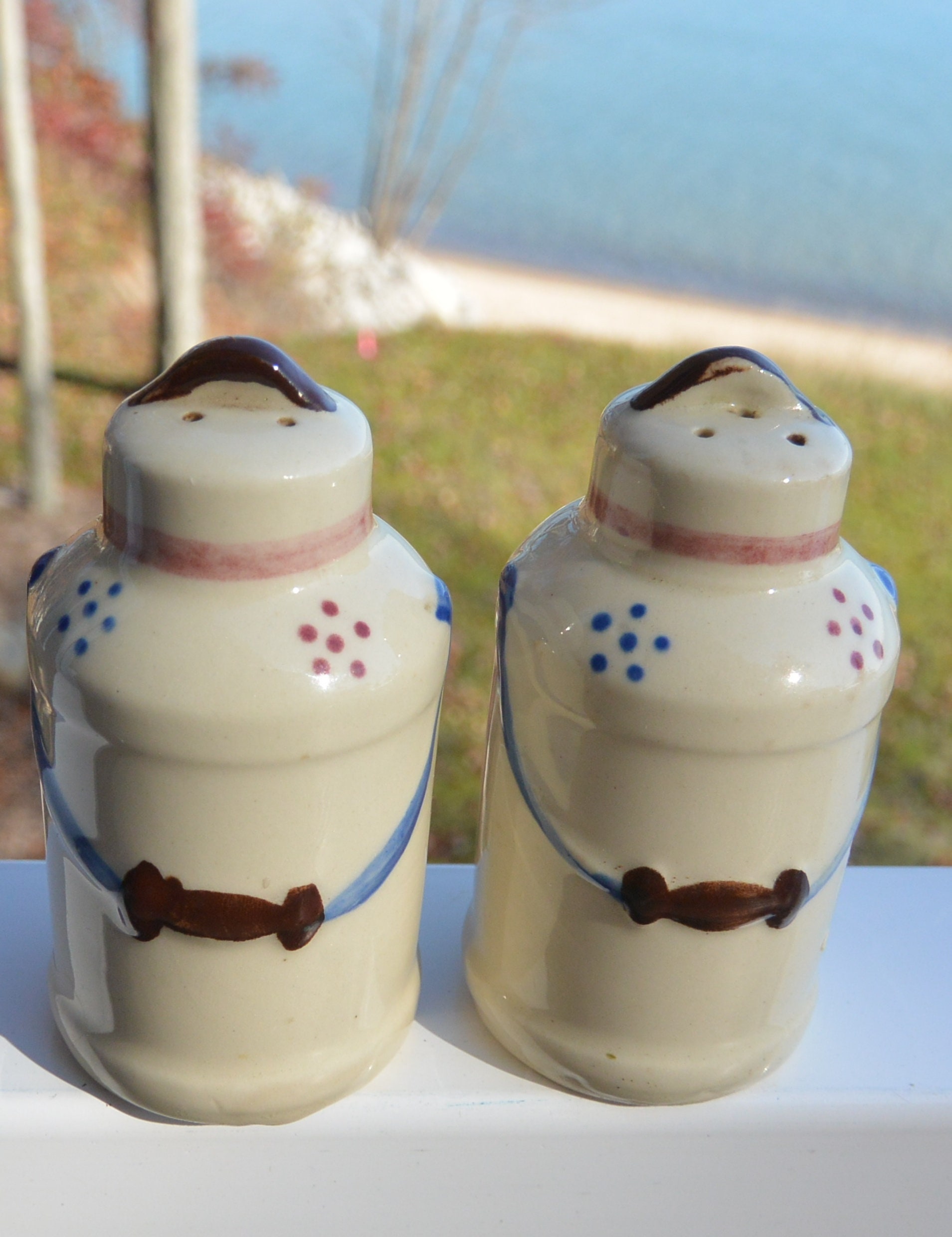SALE! Shawnee Salt/Pepper Shakers - Milk Pails, 2 Cork Stoppers, Hand Painted, Great Gift - Vintage - Very Rare, Fabulous!