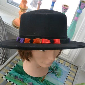 Kokin Vintage Hats - Etsy display picture 3