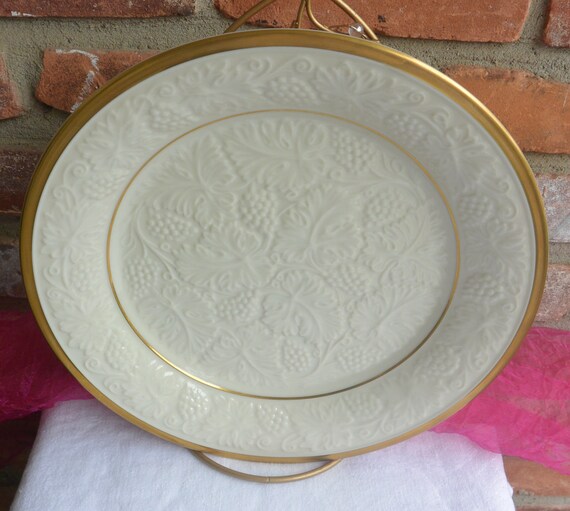 Lenox Platter Retired Plantation Pattern Embossed Grape Lenox Platter Retired Plantation Pattern Embossed Grape