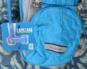 Camelbak Aurora Teal Outdoor‎ Hiking Cycling Running Bag Backpack 2.5 Hydration Amazon.com: CamelBak Aurora Hydration Pack, 85oz , Gibraltar  main image 4