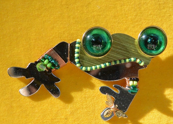 SALE! Liztech Frog Brooch - Signed, Retro Glass, … - image 2