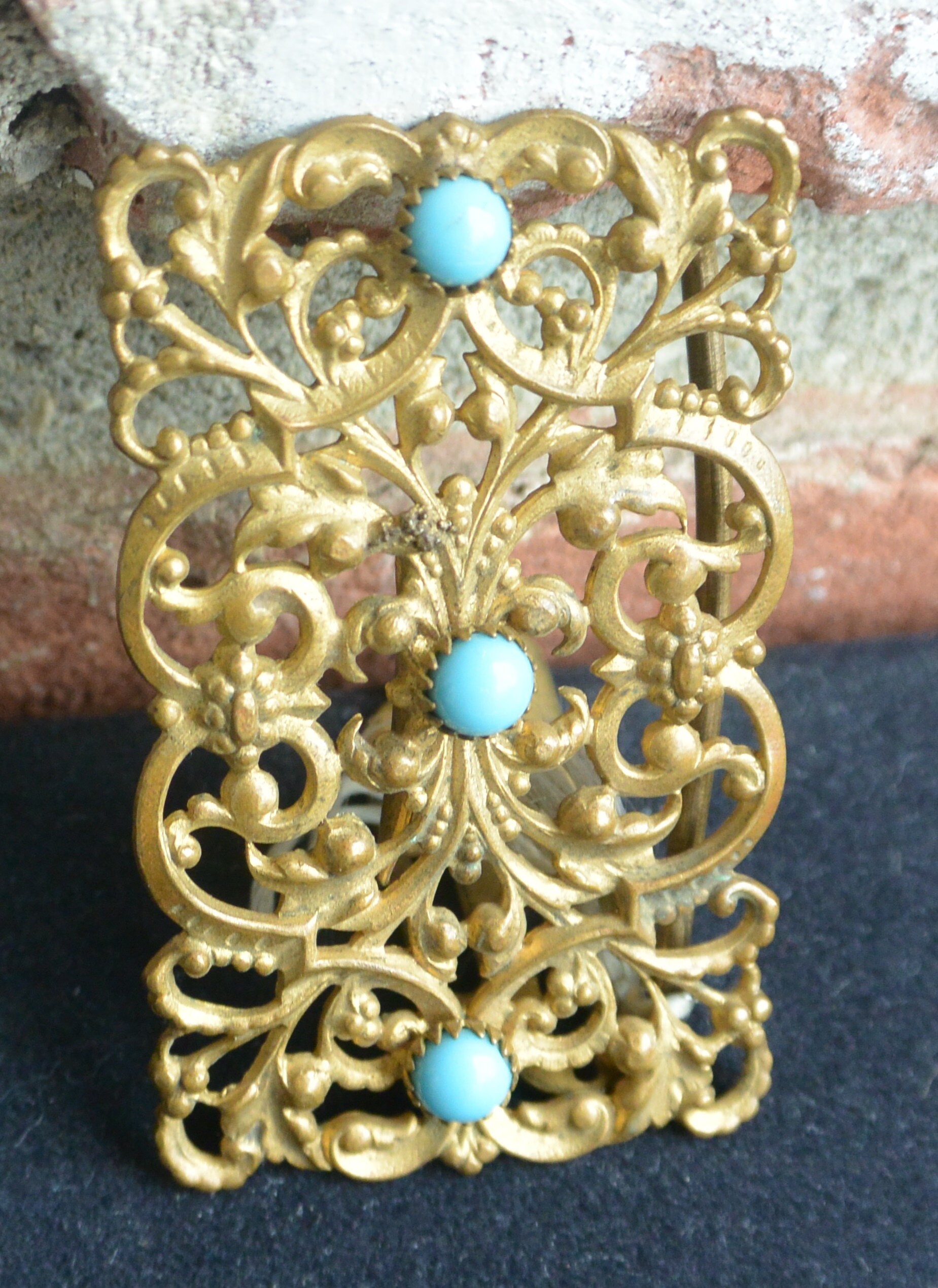 Art Deco Belt Buckle: Gold Tone Metal With Blue Glass  display picture 1