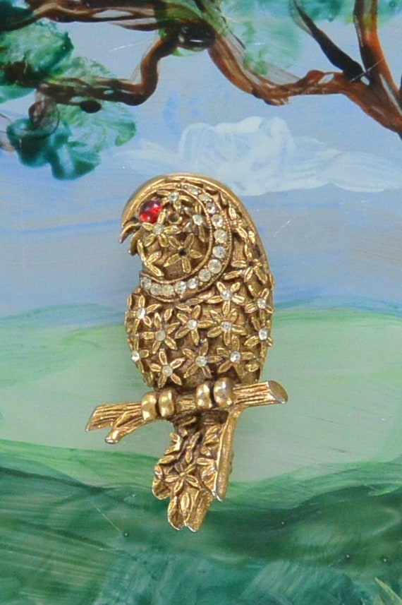 SALE! HAR Snow Owl Brooch - Signed, Sparkling Clea