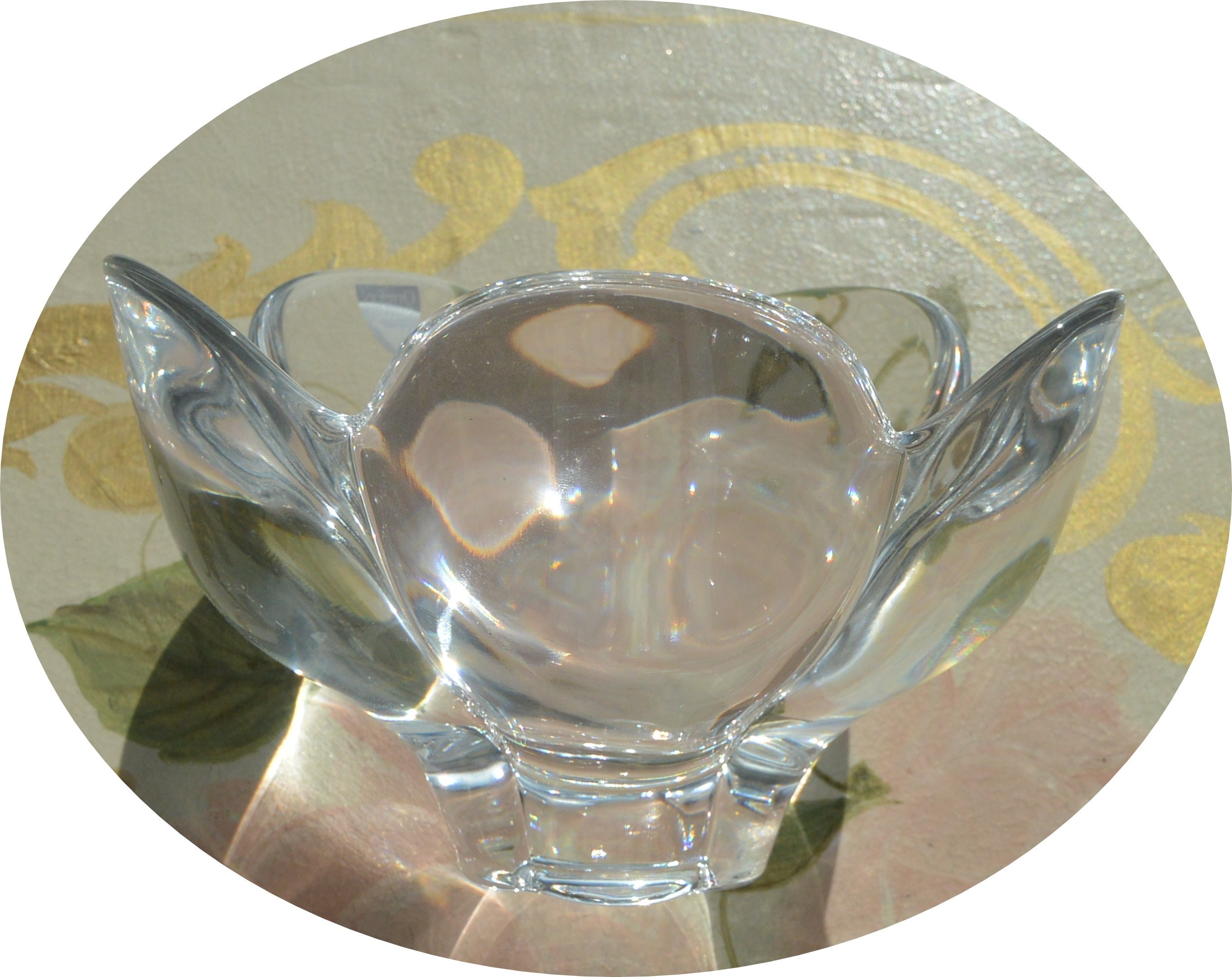 Orefors クリスタル ボウル: 未使用、スカラップ エッジ、スウェーデン