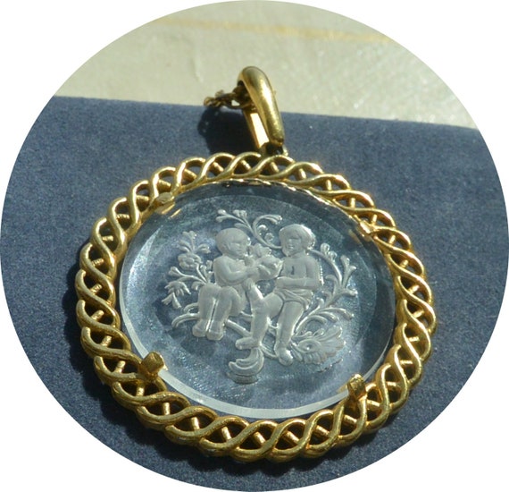 SALE! Crown Trafari Intaglio Necklace -Signed, Tw… - image 1