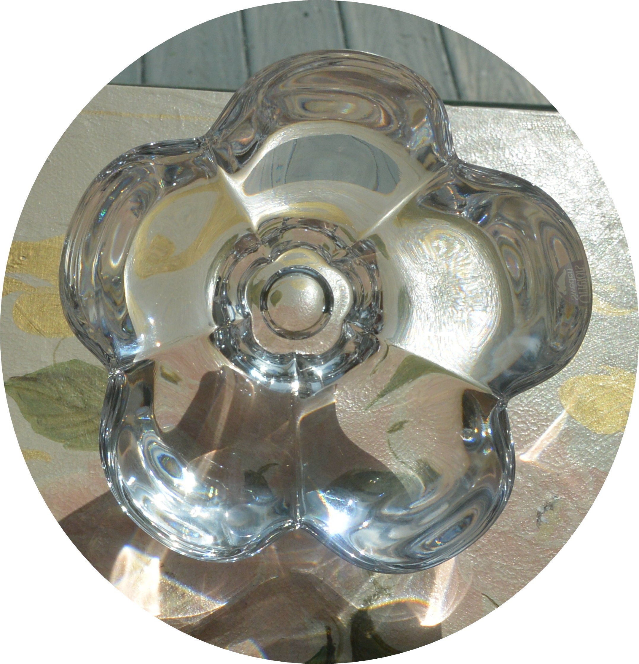 Orefors クリスタル ボウル: 未使用、スカラップ エッジ、スウェーデン