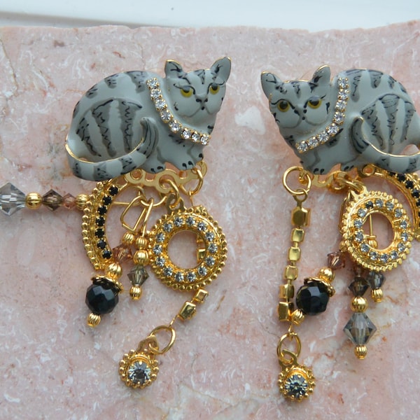 Lunch at the Ritz Earrings - UNUSED -Signed, Glam Alleycats, Pierced, Orig Card, Statement, Great Gift -  Vintage - Rare, Fabulous!