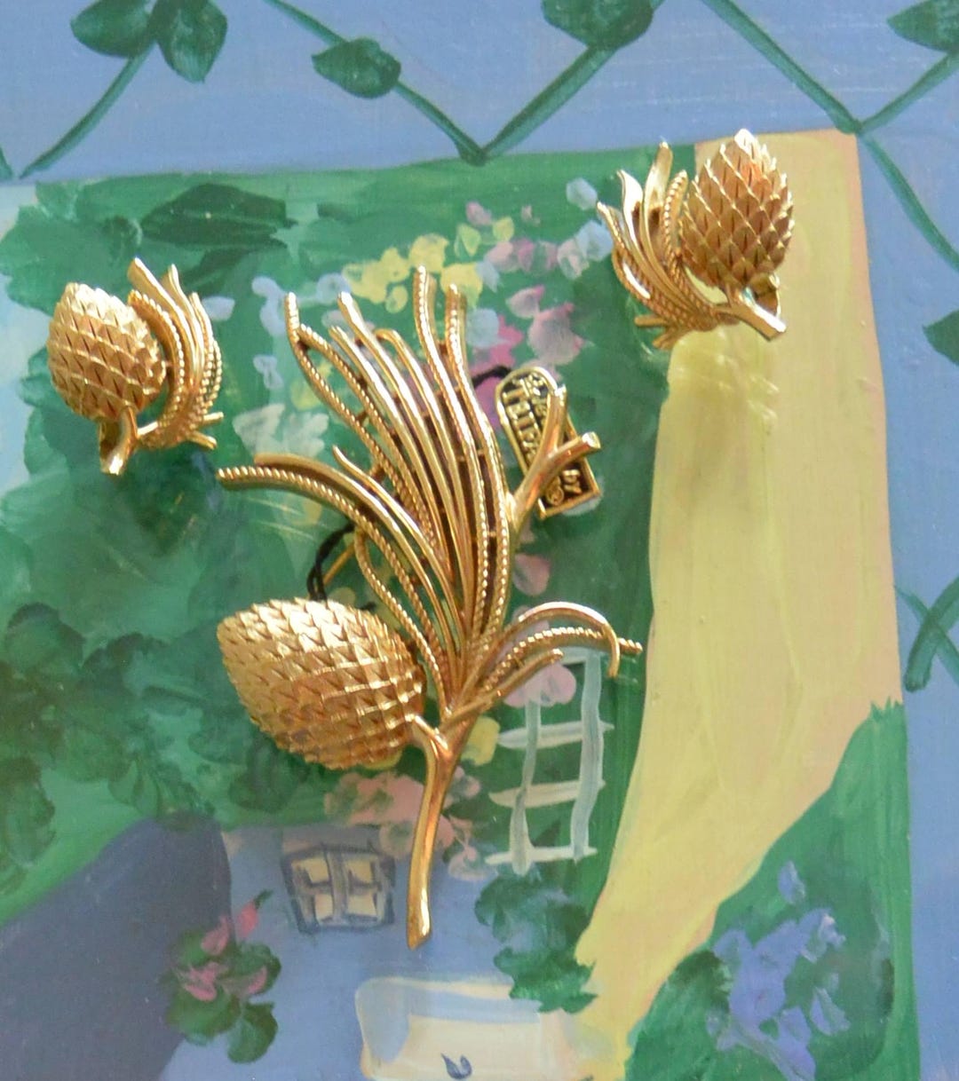 Alfred Phillipe Crown Trifari, Pinecone Brooch & Earrings Set