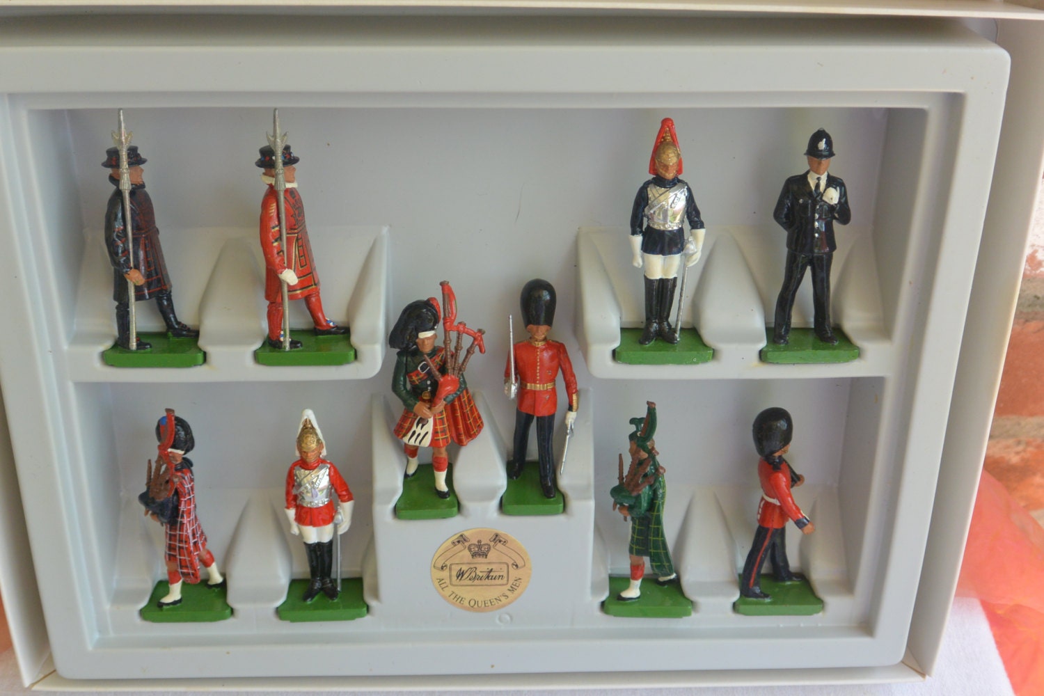 48 HR SALE Vintage Rare Ceremonial Collection Collectible! Metal 10