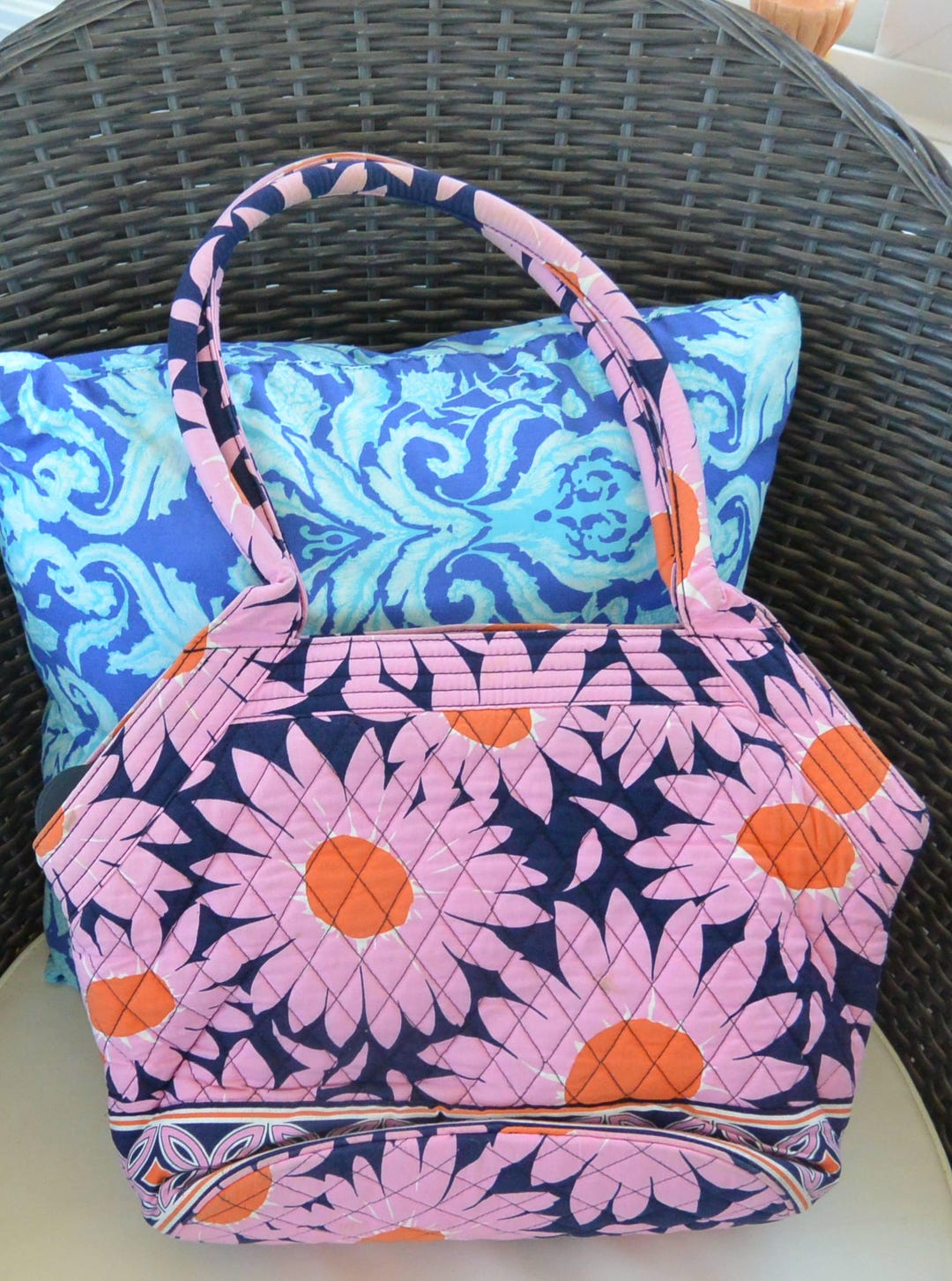Vera Bradley Handbag - UNUSED - Pink/orange Floral, Navy