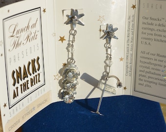 Lunch at the Ritz Earrings:  UNUSED - Signed, Broadway Street Sign & Traffic Light,  Orig Card, Vintage, Retired!