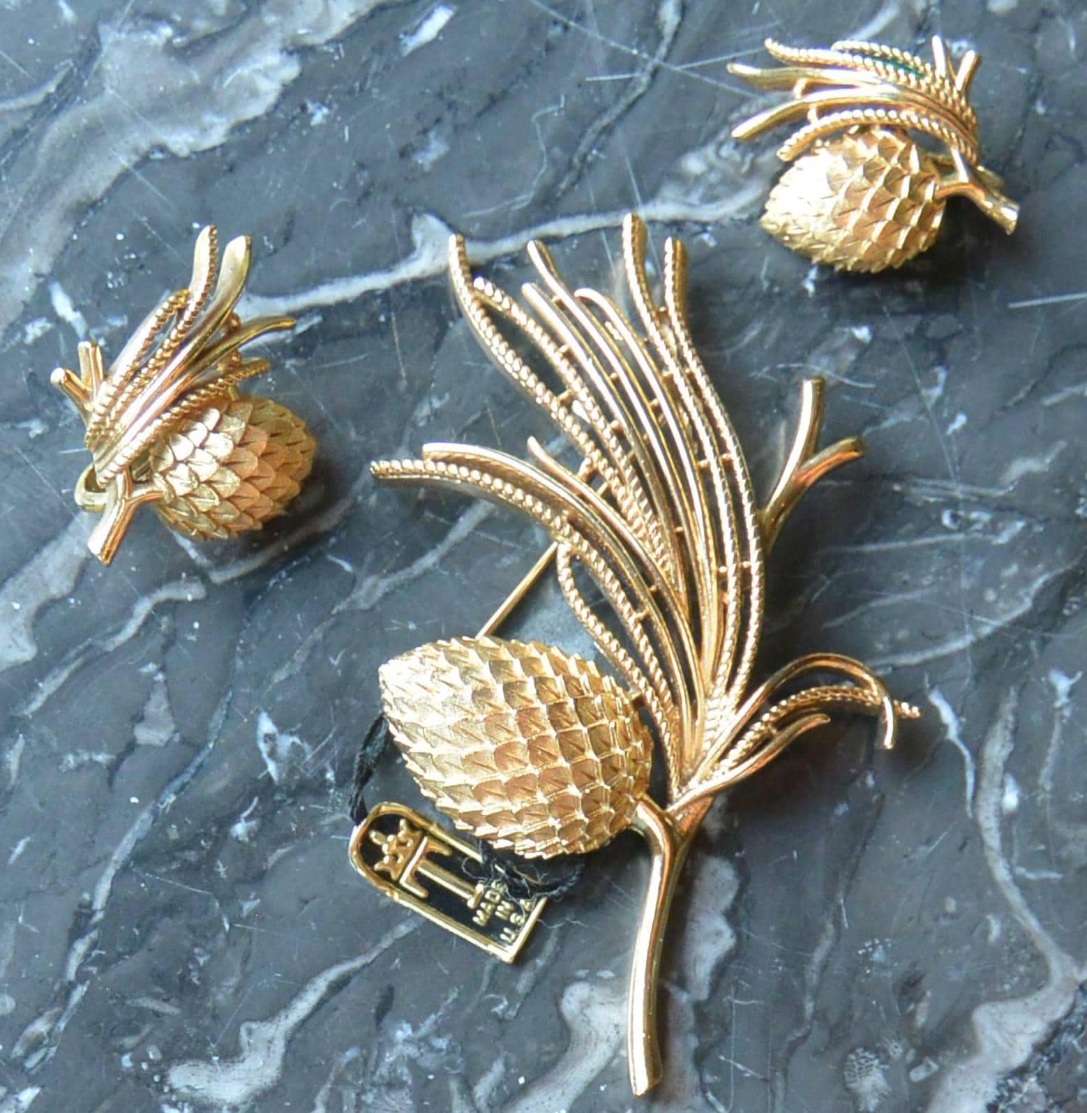 Alfred Phillipe Crown Trifari, Pinecone Brooch & Earrings Set