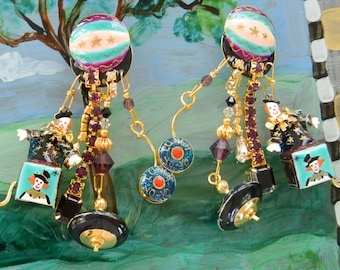 Lunch at the Ritz Clip Earrings: UNUSED - Signed, Toy Box. Statement, Clip, Vintage, Retired!