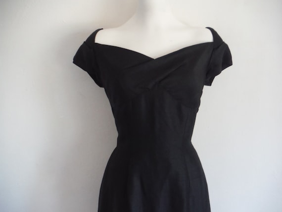 Femme Fatale 1950s Black Silk Sheath Evening Dress