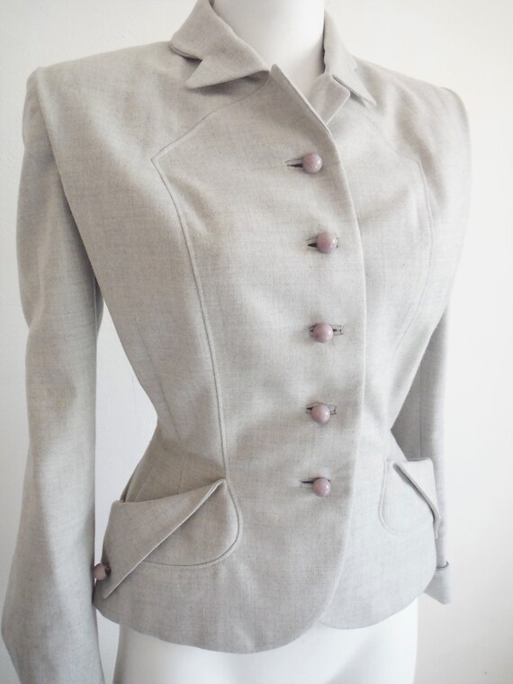 1940s Light Grey Wool New Look Style Tailored Wasp