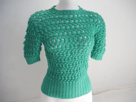 Darling 1930s Jade Green Wool Crochet Sweater