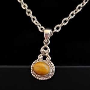 Genuine Tigers Eyes Jewelry ~ Sterling Silver Pendant ~ comes with free silver plated chain