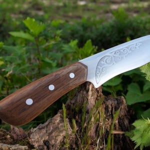 Hand-Forged 1095 Tool Steel Bowie Knife with Custom Filigree Etching & Handmade Sheath