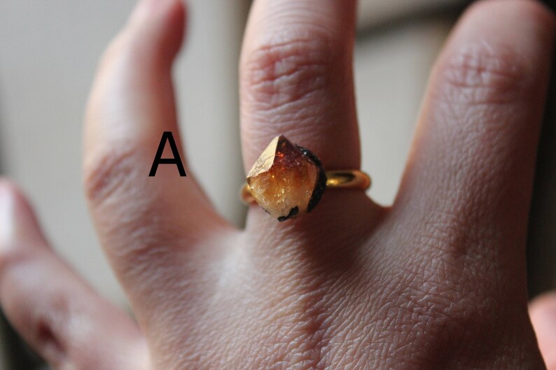 Citrine ring gold,minimalist ring,dainty yellow ring,raw stone ring,raw crystal ring,raw gemstone ring,rock ring,bohemian rings,hippie rings