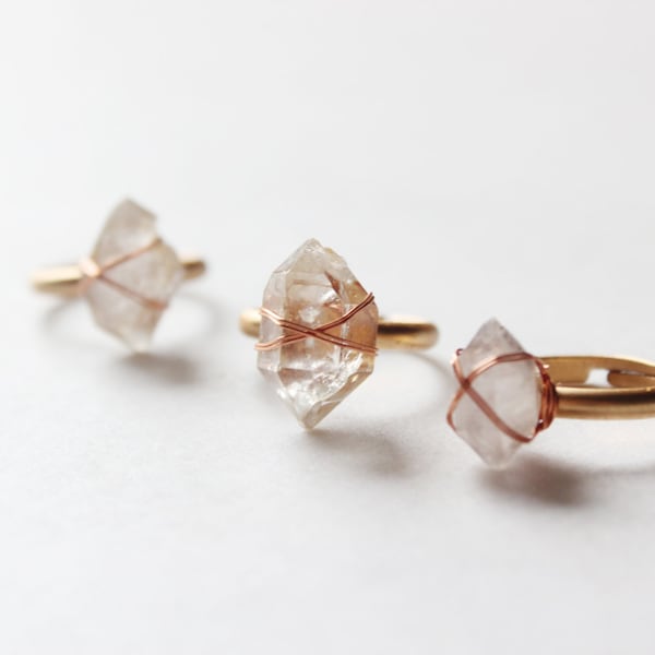 Rohen Stein-Ring, heilende Kristallring, rohen Kristallring, rohen Ring, Herkimer Diamant-Ring Gold, Boho Ring, minimalistische Ring, Stein-Ring, hippie