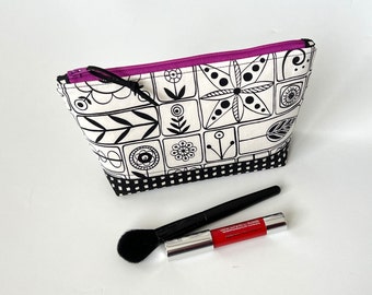 Black and White Floral Zipper Pouch, Modern Make Up Bag, Cute Bag Organizer