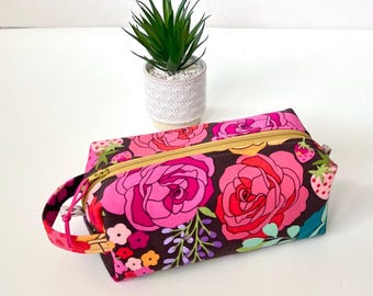 Neceser rectangular rosa con estampado floral y asa, neceser con cremallera, estuche de cosméticos, neceser de viaje