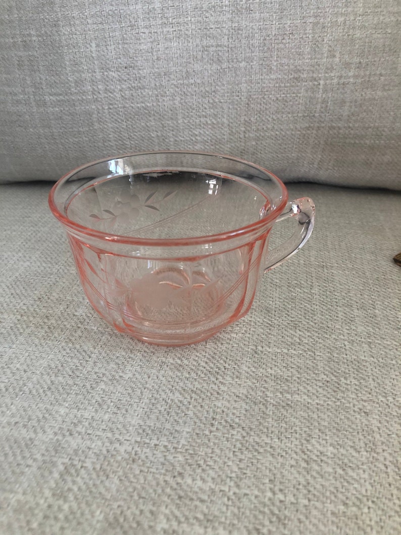 Etched Flower Pattern Pink Teacup Depression Glass - Vintage Pink Depression Glass Teacup
