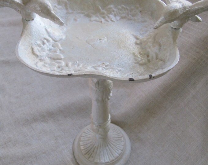 Cast Iron Bird Bath Vintage Bird Bath Cast Iron Birdbath Tabletop Bird