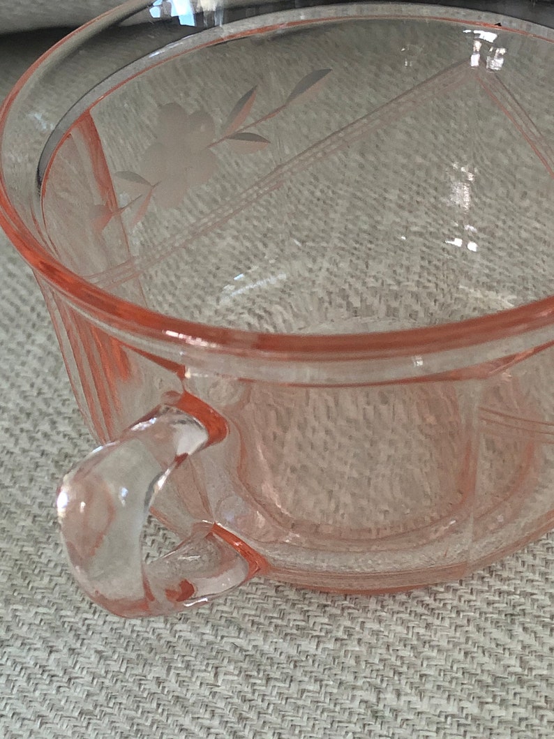 Etched Flower Pattern Pink Teacup Depression Glass - Vintage Pink Depression Glass Teacup