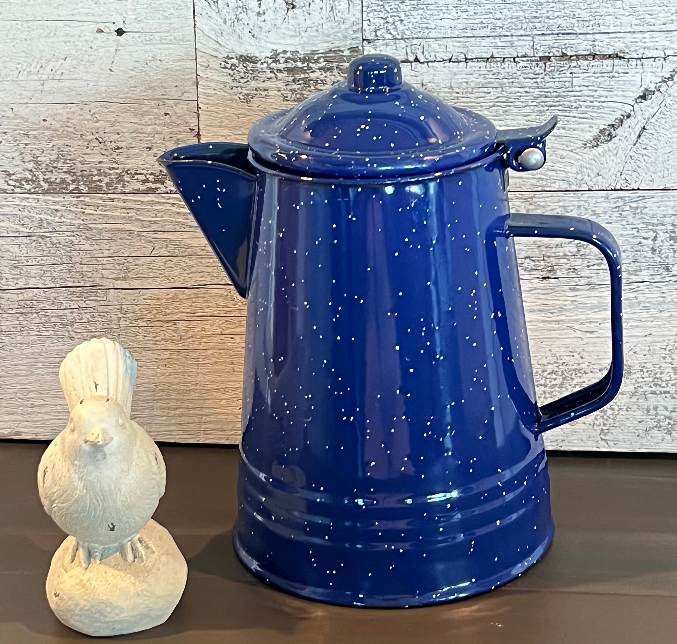 Blue Enamel Pot With Lid Ø16 cm 12 pcs