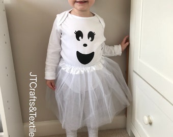 Cute ghost halloween costume