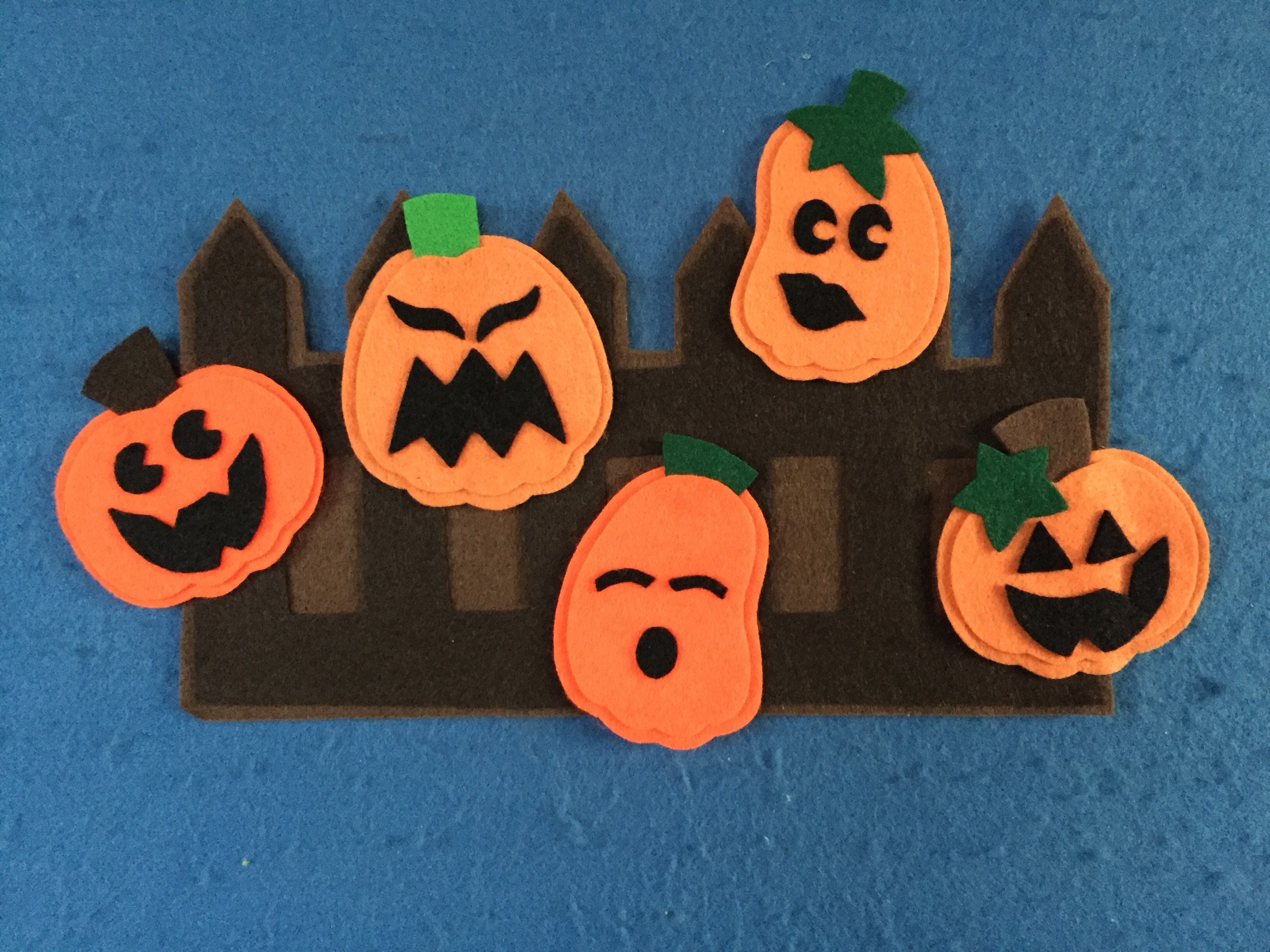 5 Little Pumpkins Felt Board Set - Etsy Canada