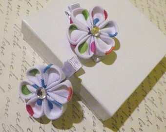 Kanzashi flower White with Polka dots alligator clips