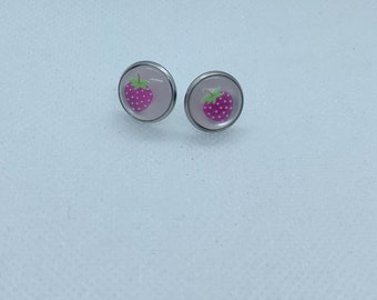 Strawberry Cabochon stud earrings