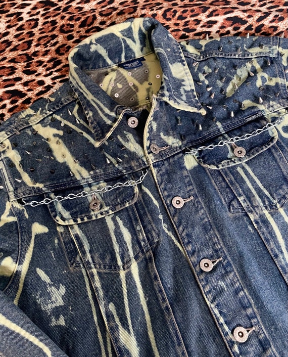 Vintage 90s custom bleached Studded Denim Jacket … - image 7