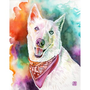 Op de afbeelding: Waterverf schilderij van een witte hond met een roze bandana. De hond lacht en heeft een kleurrijke achtergrond.