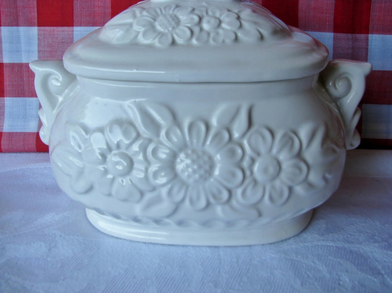 White Soup Tureen Bowl Himark Lid Spoon Flowers Vintage Etsy