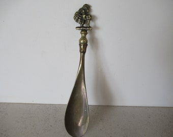 Vintage Brass Little Miss Muffet Shoehorn Shoe Spoon Shoespooner Shoehorse.