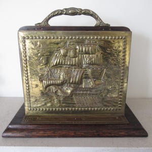Vintage Brass and Oak Galleon Stationary Letter Rack Holder Desk Tidy Paper Rack Fisherman Nautical Gift