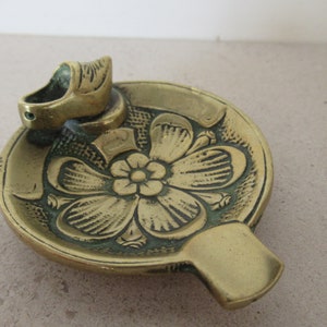 Vintage Brass Flower With A Dutch Clog Ashtray Pin Dish Key Dish Trinket Dish Ring Holder Paperweight Pen Rest