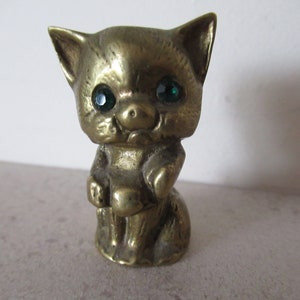 Vintage Brass Kitten Cat Ornament Paperweight Figurine Cat Gift Emerald Eyes
