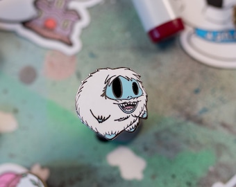 Classic Bumble Enamel Pin