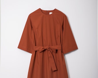 Brick red cotton dress with belt and side pockets, loose fall midi dress office cotton robe dress with elastic waist, capsule wardrobe dress