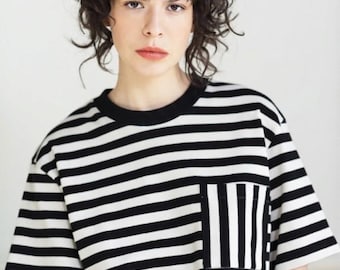 PREPAID US TARIFFS Black White Stripe Minimalist Design Contrast Neckline Heavy Jersey Top Loose Casual Spring Wardrobe Essential Piece