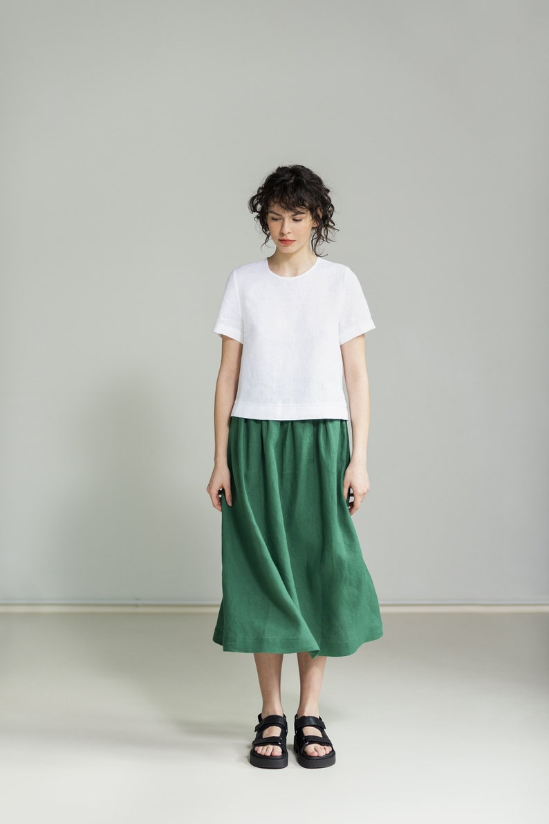 Lässiges Leinen-T-Shirt, Kurzarm-Bluse, gewaschenes Leinen-T-Shirt mit entspannter Passform, Basic-Top mit kurzen Ärmeln, Sommer-Capsule-Garderobe Bild 3
