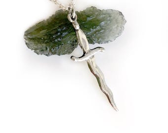 Wavy Dagger - STERLING SILVER - Pendant Necklace - Fantasy Theme - Cosplay - Renaissance Necklace