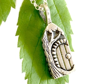 Puerta de Fantasía - PLATA DE LEY - Collar con Colgante - Joyería de Portal Mágico - Cuento de Aventura