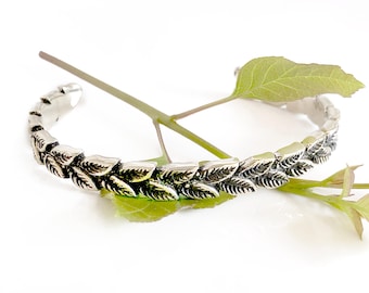 Leaf Design - STERLING SILVER Bracelet - Forest Leaves - Cosplay, Fantasy Jewelry