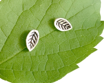 Leaf Stud Earrings - STERLING SILVER - Post Earrings - Forest Theme - Cosplay, Fantasy Jewelry