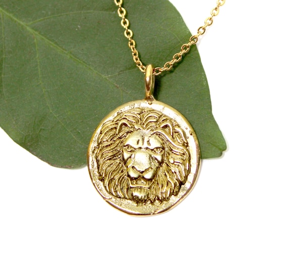 Gold lion medallion deals